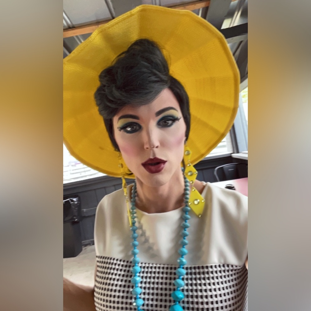 Drag Bingo - Picture 3 of 11